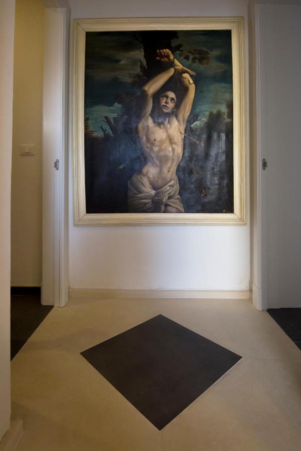 Bric A Brac Eclectic Rooms อุจจาโน ลาเคียซา ภายนอก รูปภาพ